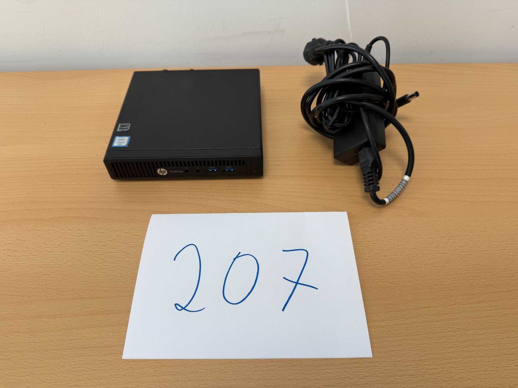 HP ProDesk 400 G2 Desktop-Mini PC
mit Netzteil