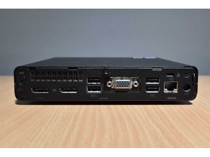HP ProDesk 400 G4 Desktop-Mini PC
Ansicht der Anschlüsse
