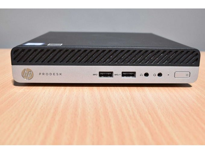 HP ProDesk 400 G4 Desktop-Mini PC
Frontalansicht