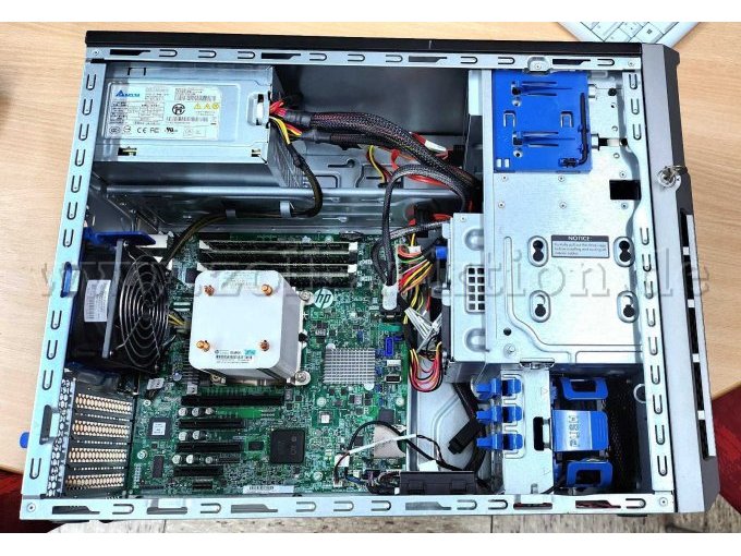 1 HP ProLiant ML310e Gen8-server – foto 6 – kavel bij Zoll-Auktion, Rüdesheim