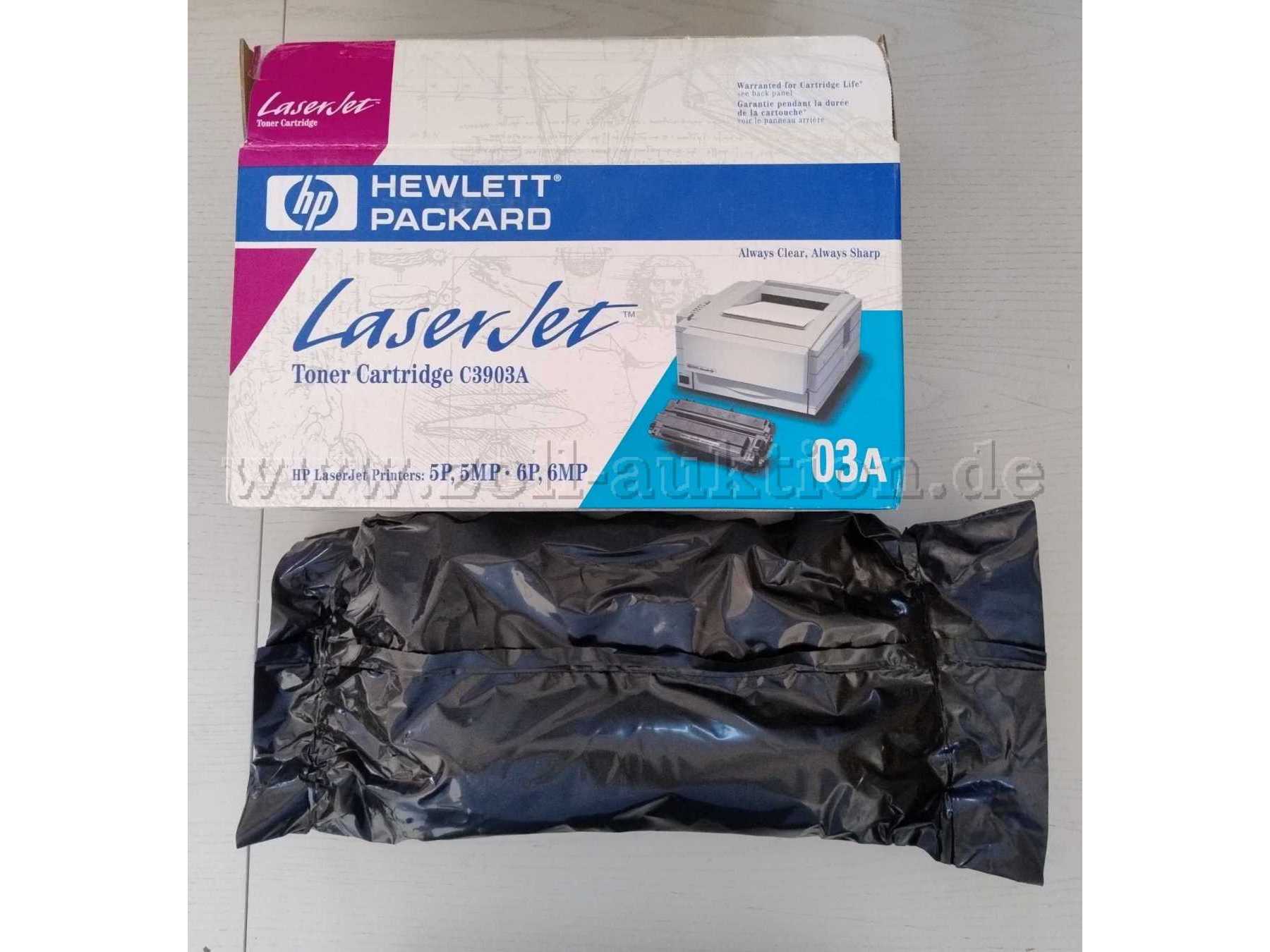 Karton mit Toner im Beutel