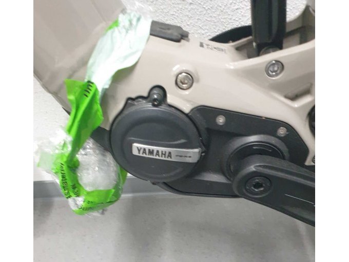 Motor: Yamaha In Tube, 720 Wh