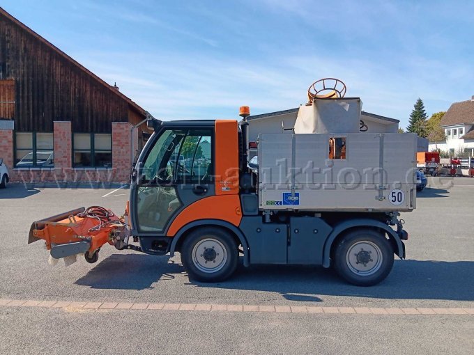 1 Hako Multicar Tremo mit Pritsche, Kehrmaschine, Streuer und Sinkkastenreiniger – foto 6 – kavel bij Zoll-Auktion, Melle