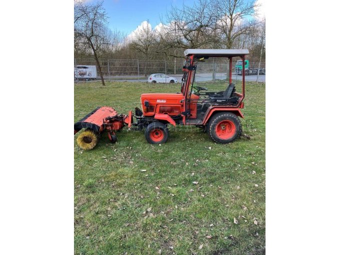 Hakotrac Ansicht Seite links