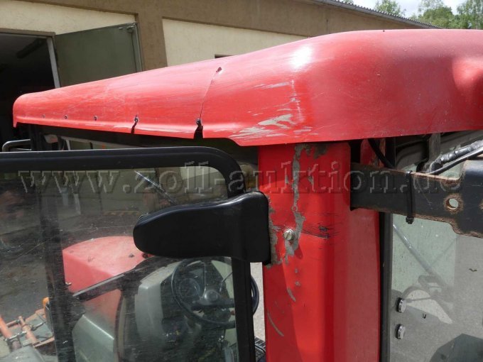 Beschädigungen Dach und Dachholm hinten links