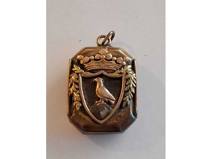 Anhänger Vorderseite Anhänger Vorderseite