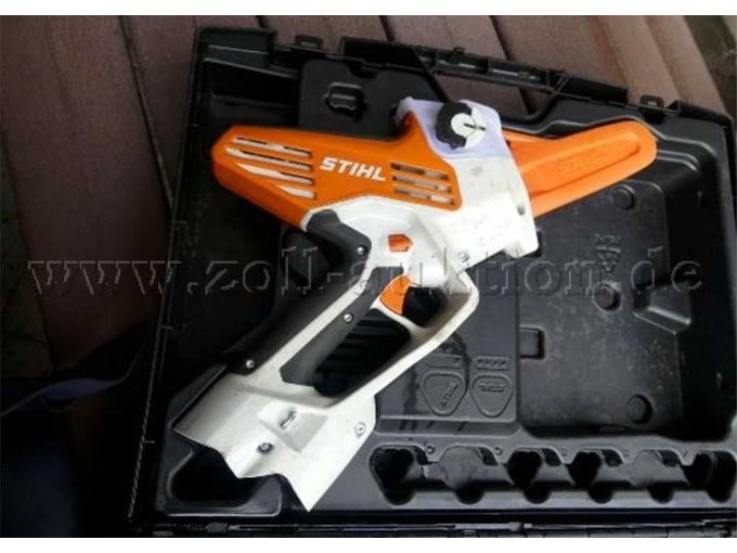 Handkettensäge Stihl. Zur Versteigerung steht nur die beschriebene Handkettensäge.
