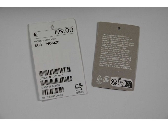 Sicht auf Typenschild & Preisschild