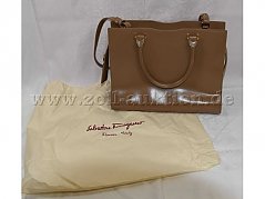1 Handtasche „Saint Laurent“ Modell: Uptown - Rückansicht