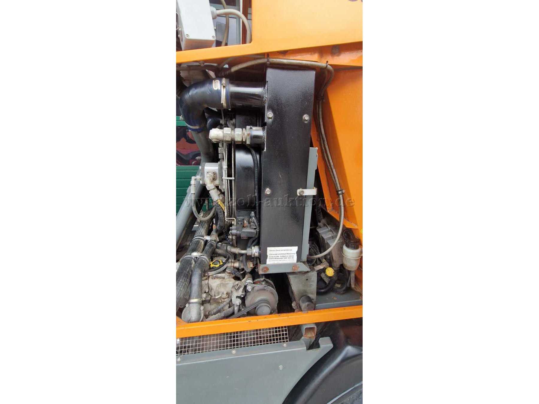 Motor seitlich rechts