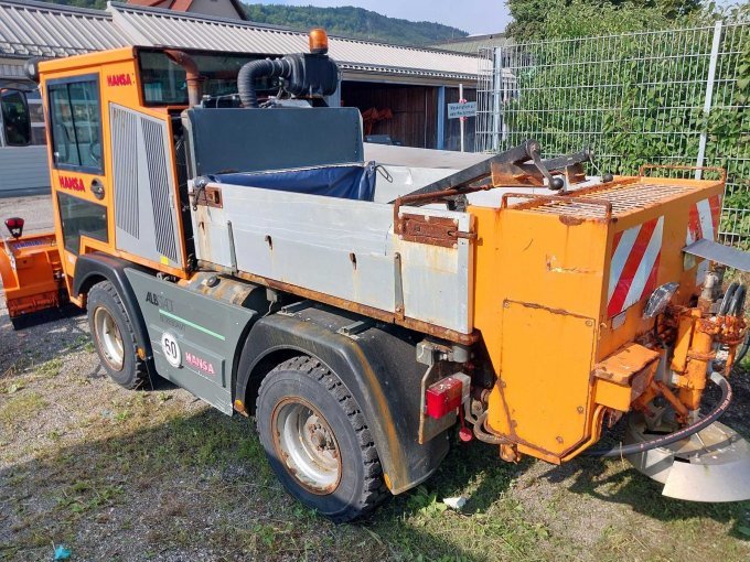 Fahrerseite hinten