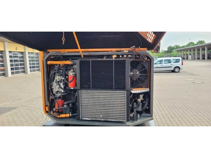 Motor