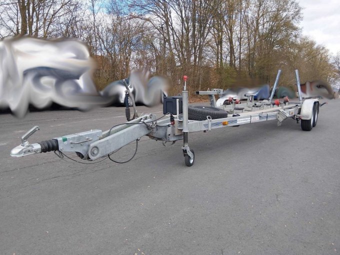 Ansicht von schräg vorne links