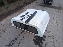 Hard Top mit Anbauteilen