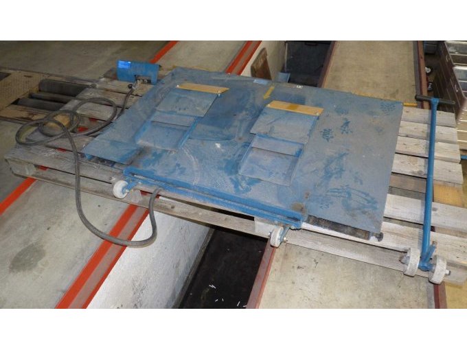 Ansicht von vorne, teilzerlegt