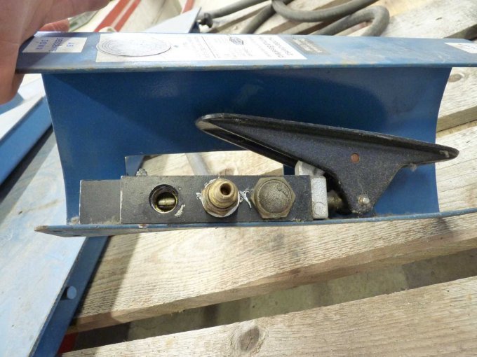 Fußraster/Druckwippe