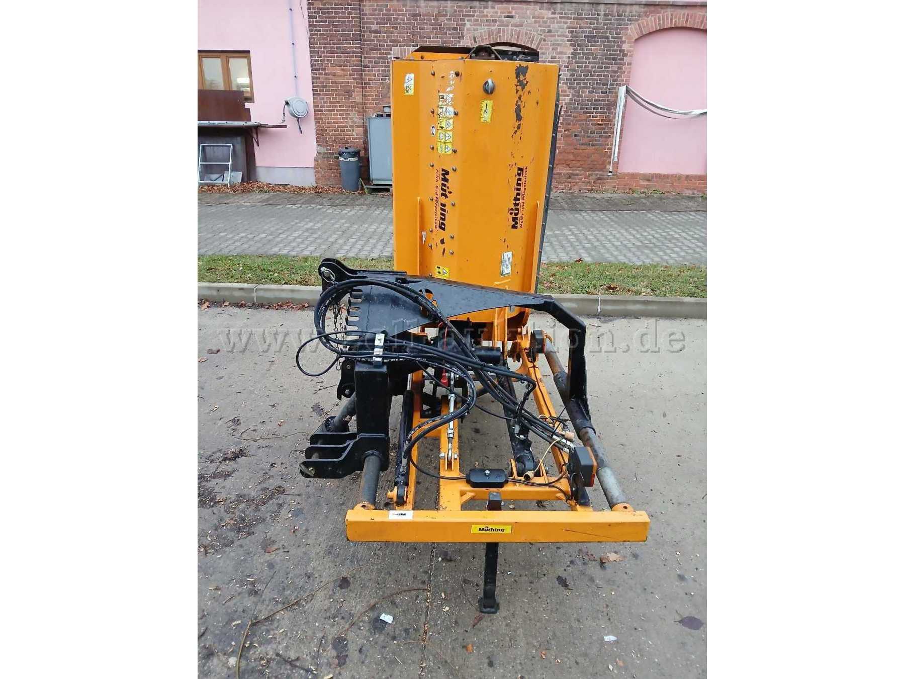 Heckmulcher rechte Front