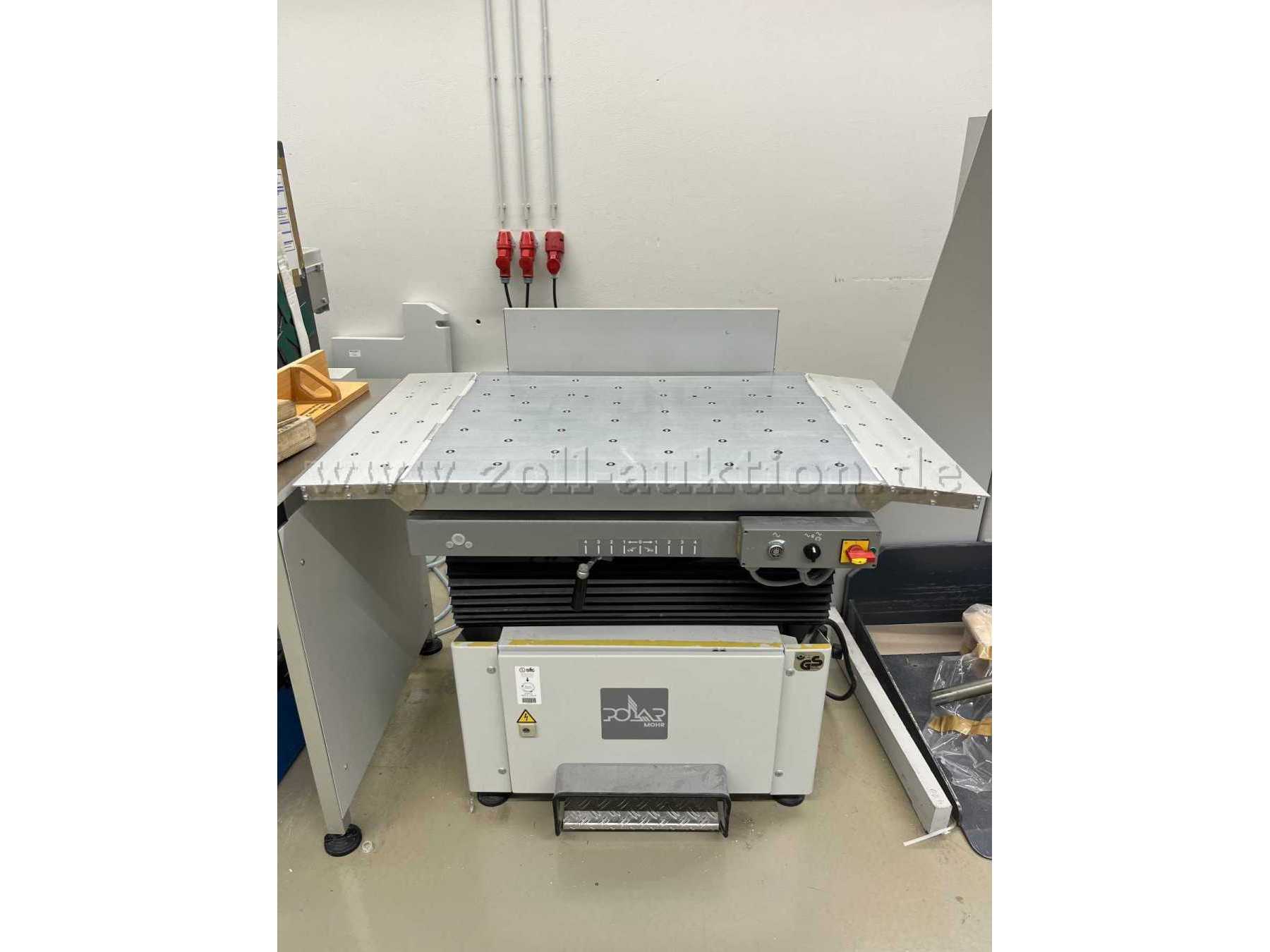 Heidelberg Polar Rüttelautomat