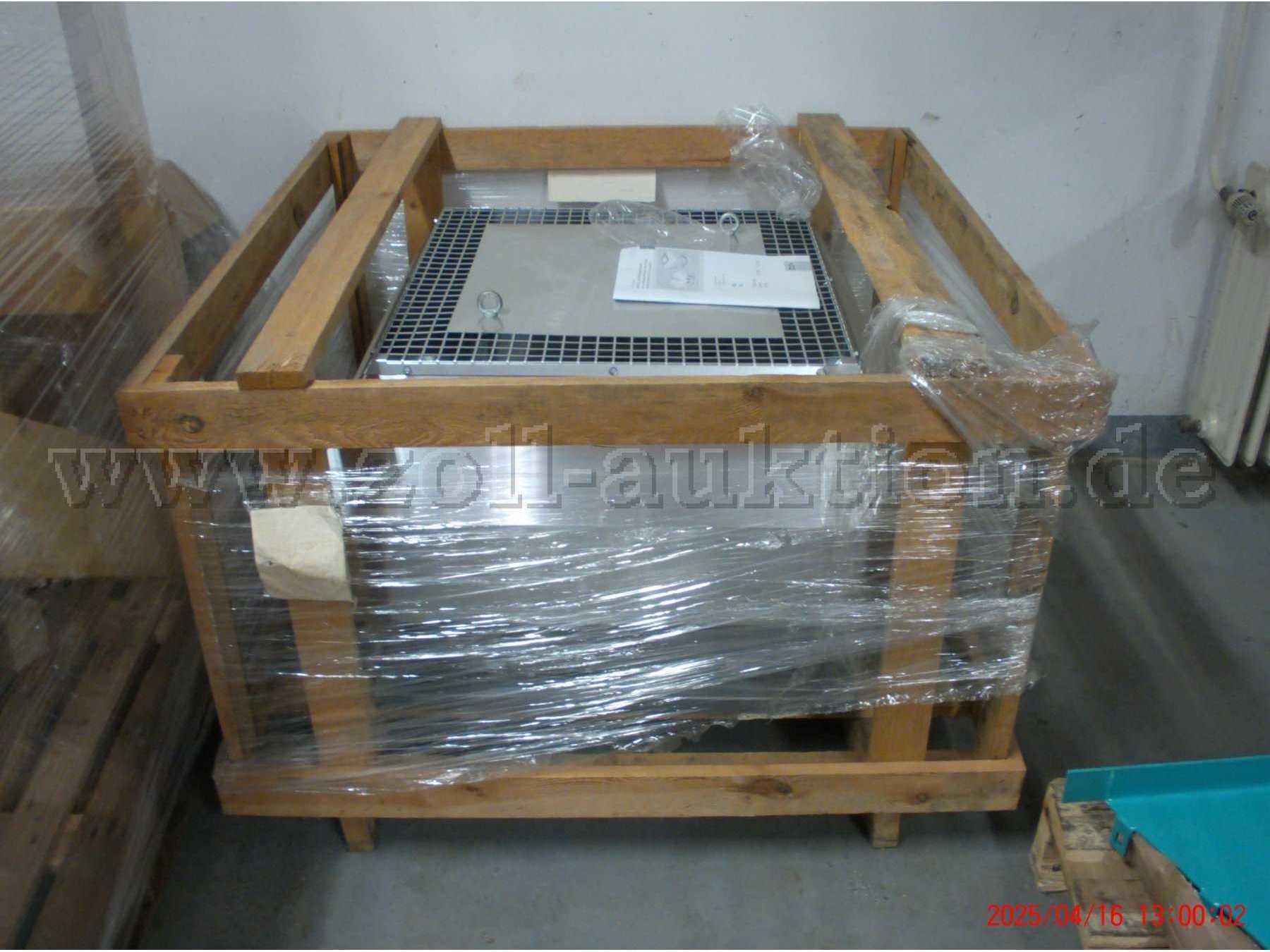 Ventilator in der Verpackung