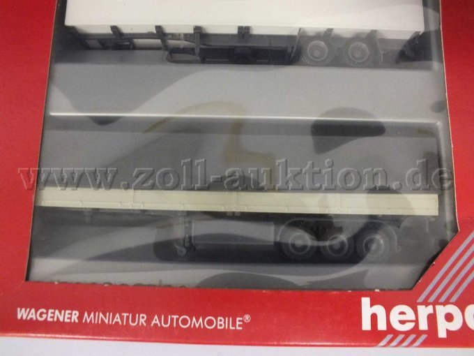 Detailaufnahme der Pritsche-Plane