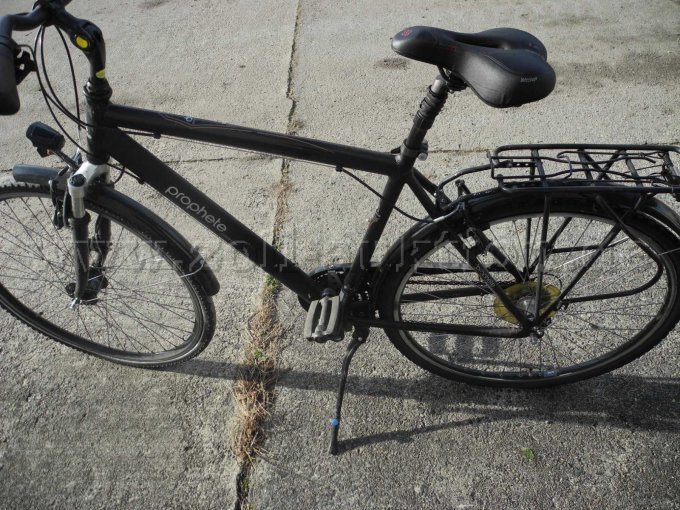 Gesamtansicht von links