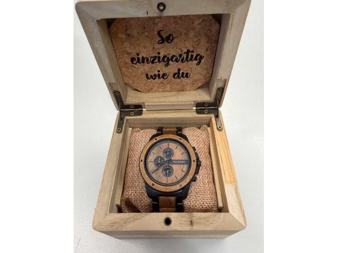 Uhr in Verpackung Uhr in Verpackung