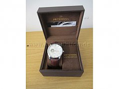 Bild er Uhr in Verpackung