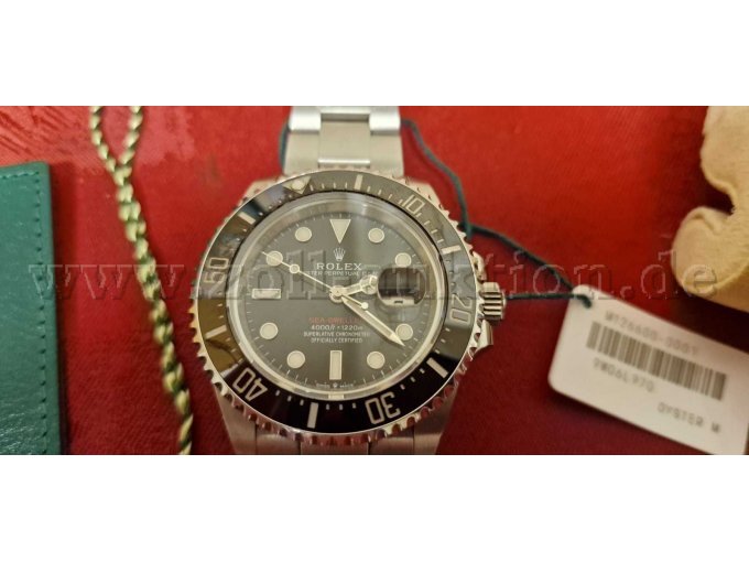 1 Herrenarmbanduhr "ROLEX OYSTER PERPETUAL DATE SEA-DWELLER" – foto 3 – kavel bij Zoll-Auktion, Berlin