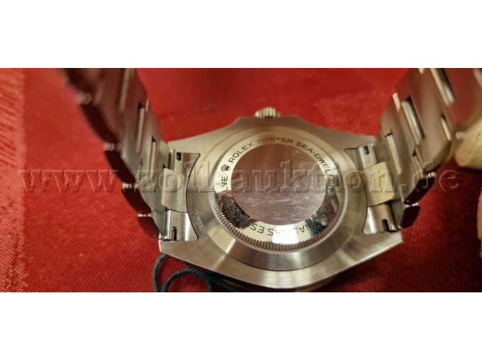 1 Herrenarmbanduhr "ROLEX OYSTER PERPETUAL DATE SEA-DWELLER" – foto 5 – kavel bij Zoll-Auktion, Berlin