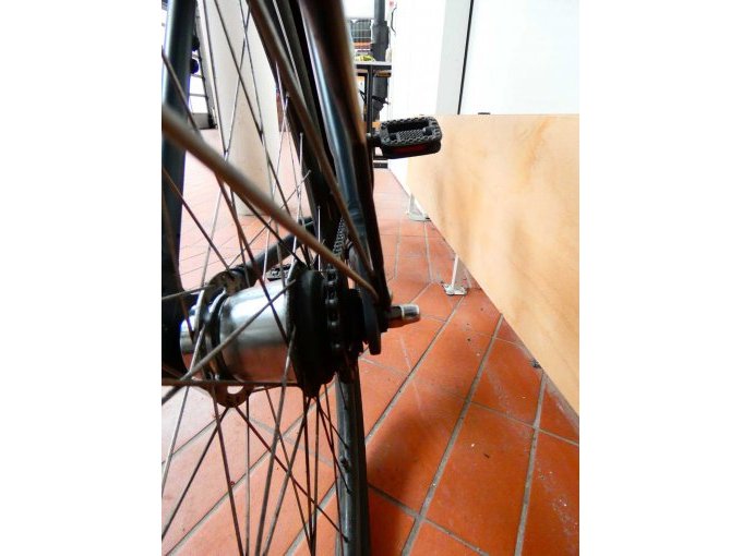 Herrenrad Bocas Bari_ Blick auf Fahrradkette von hinten