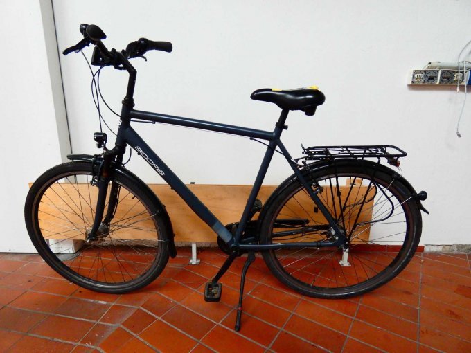 Herrenrad Bocas Bari_ Komplettansicht von links Herrenrad Bocas Bari_ Komplettansicht von links