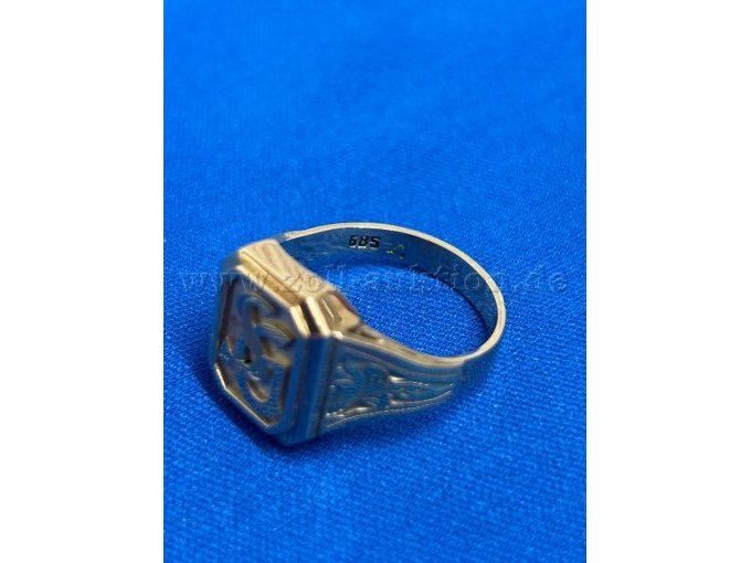Monogrammring seitlich