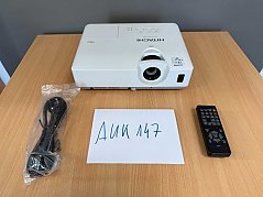 Hitachi CP-WX3541WN Beamer mit Netzkabel und Fernbedienung