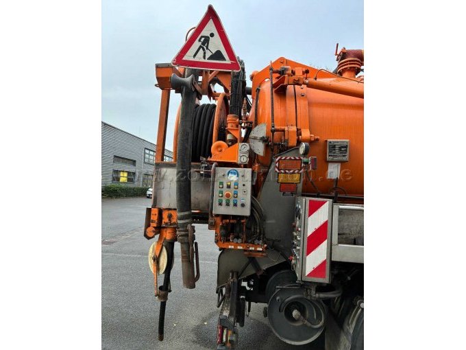 Hochdruckspül.Saugfahrzeug Firma Kroll