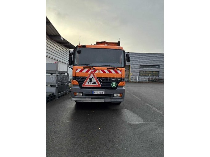 Hochdruckspül.Saugfahrzeug Firma Kroll