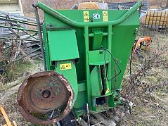 John Deere 345H Hochentleerung