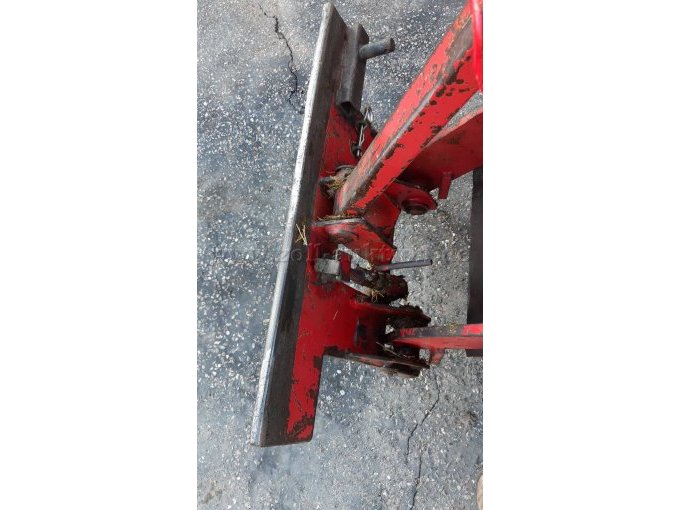 Weidemann Geräteaufnahme