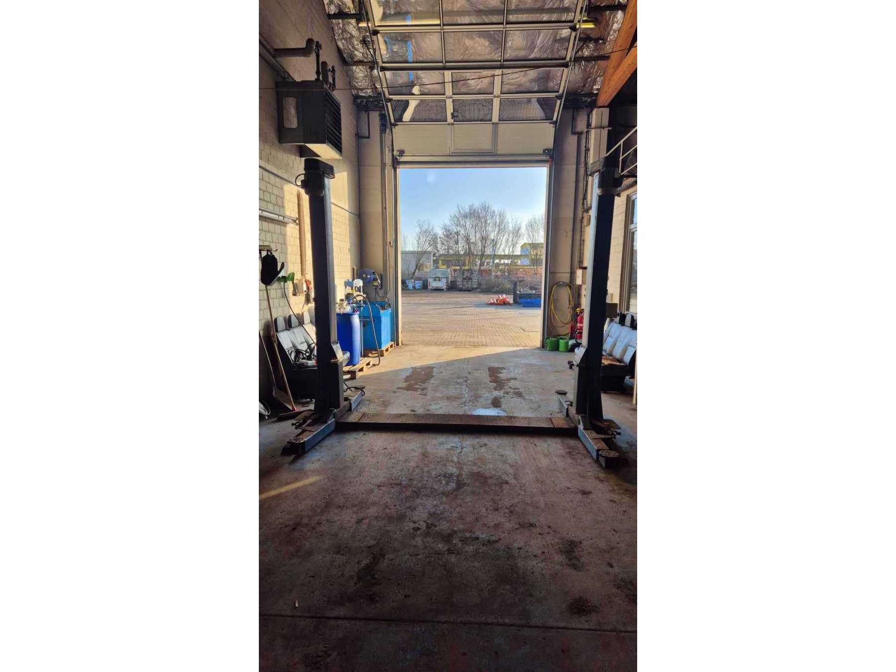 Hebebühne von vorne