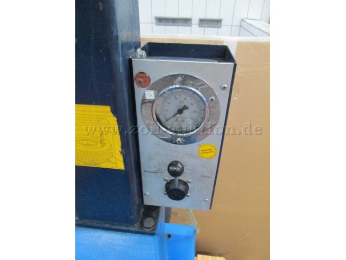 Hofmann monty 12 SE - Druckluftmanometer