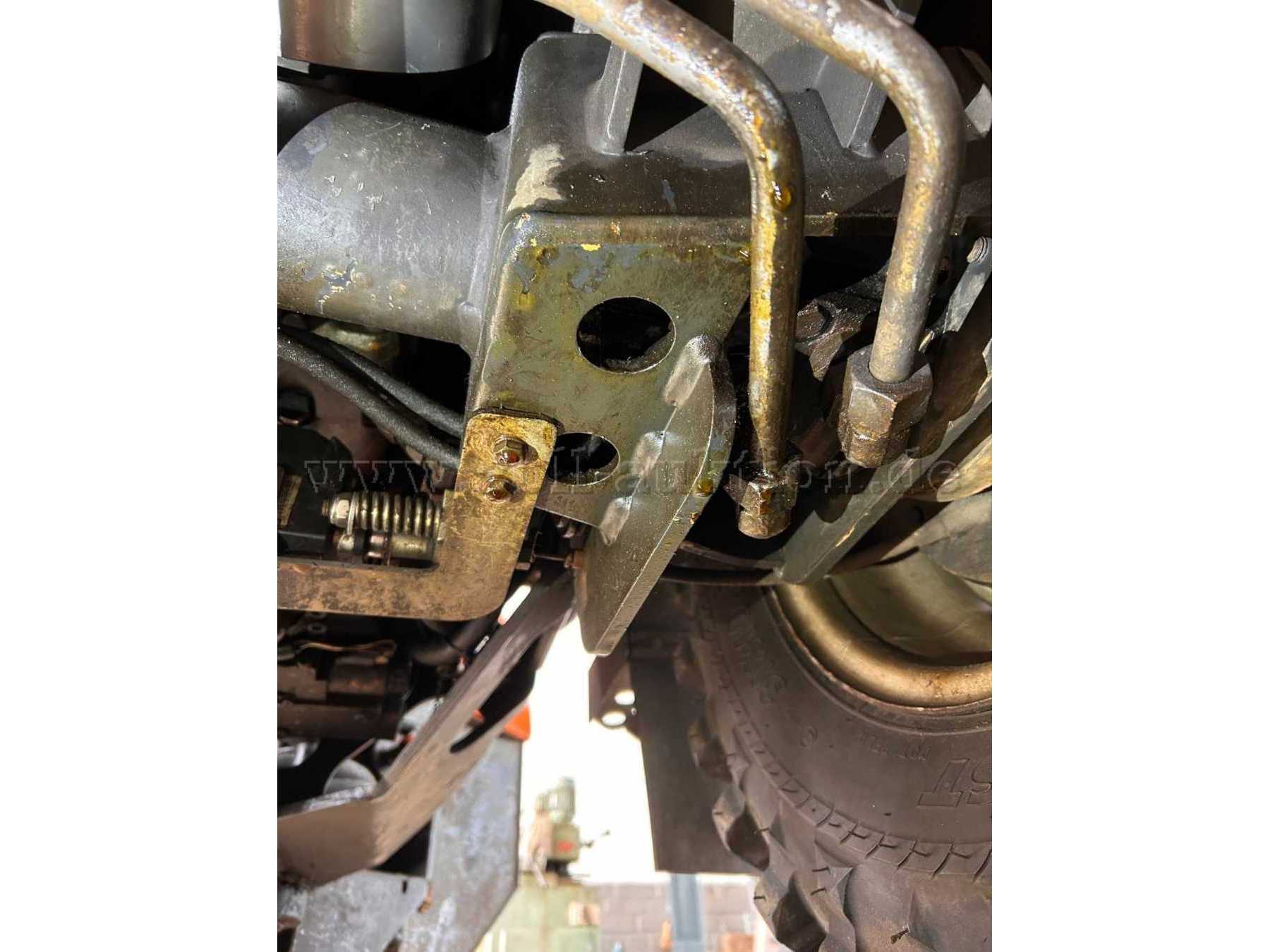 Undichtigkeit vordere Radmotore links