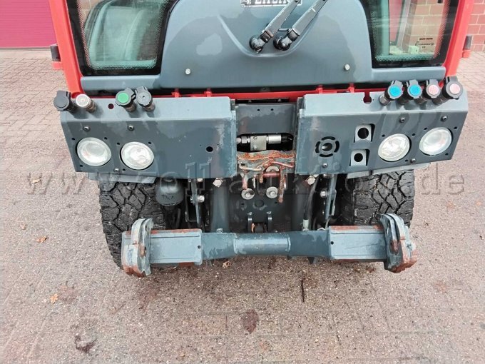 Hebevorrichtung vorne