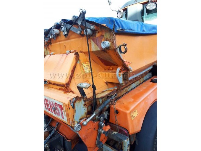 Salzbehälter hinten rechts