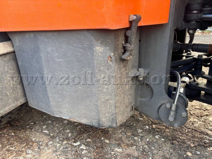 Lackabplatzungen Hydrauliköltank