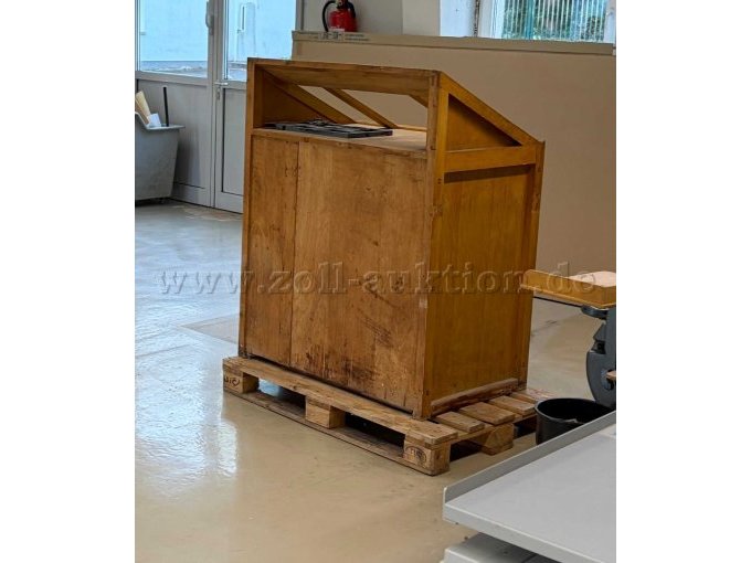 Holzkommode