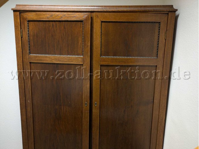 Schrank von vorn