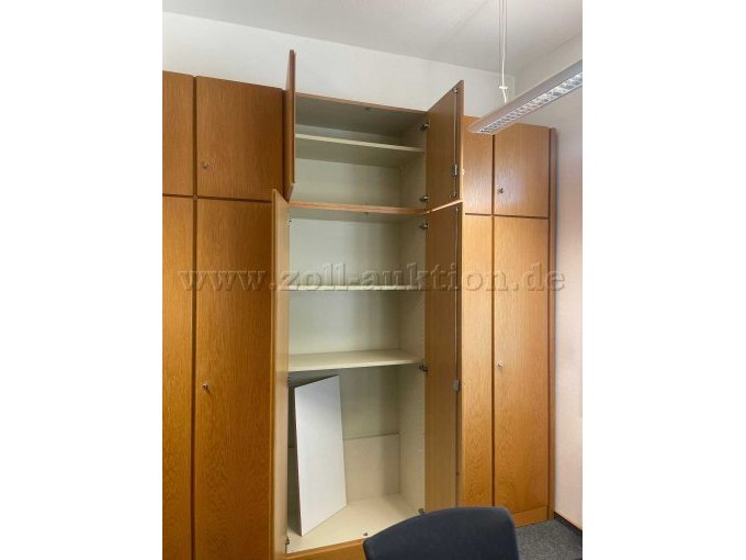 Großer Schrank (Maßanfertigung)