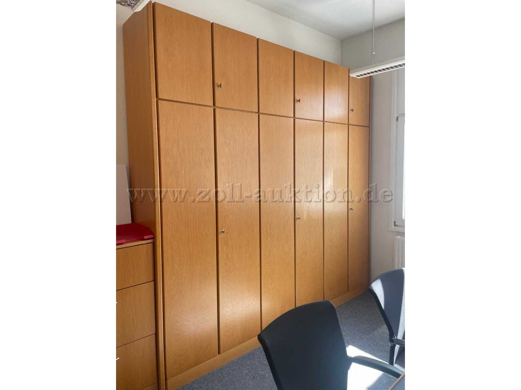 Großer Schrank (Maßanfertigung)