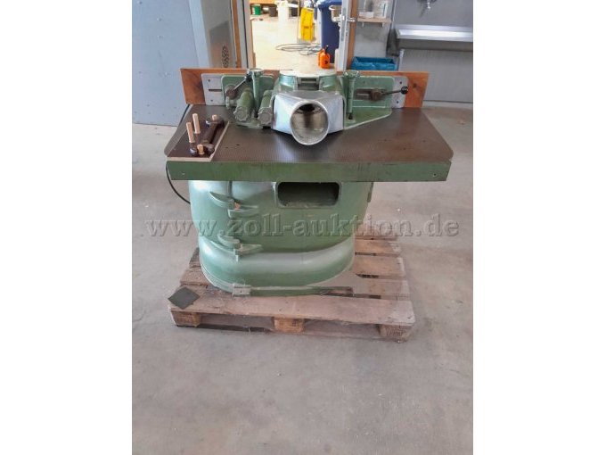 Ansicht mit Absaugungsanschluss