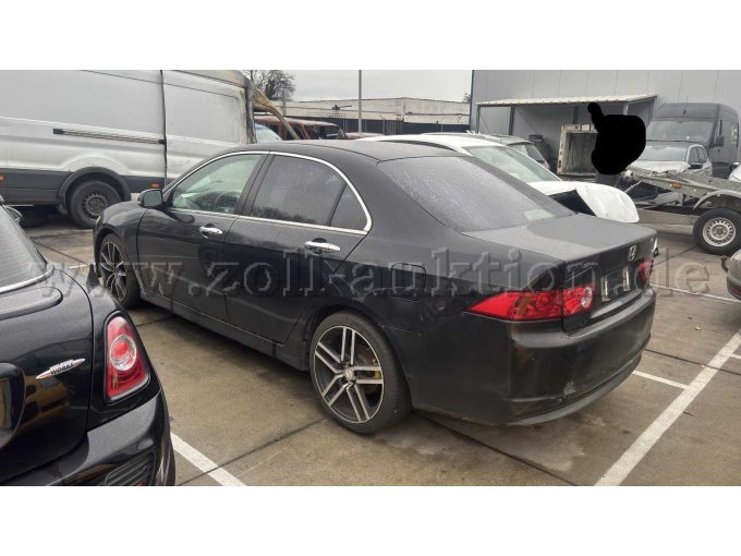 Heckstoßstange hinten links