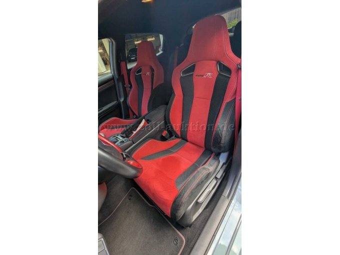 Fahrer und Beifahrersitz